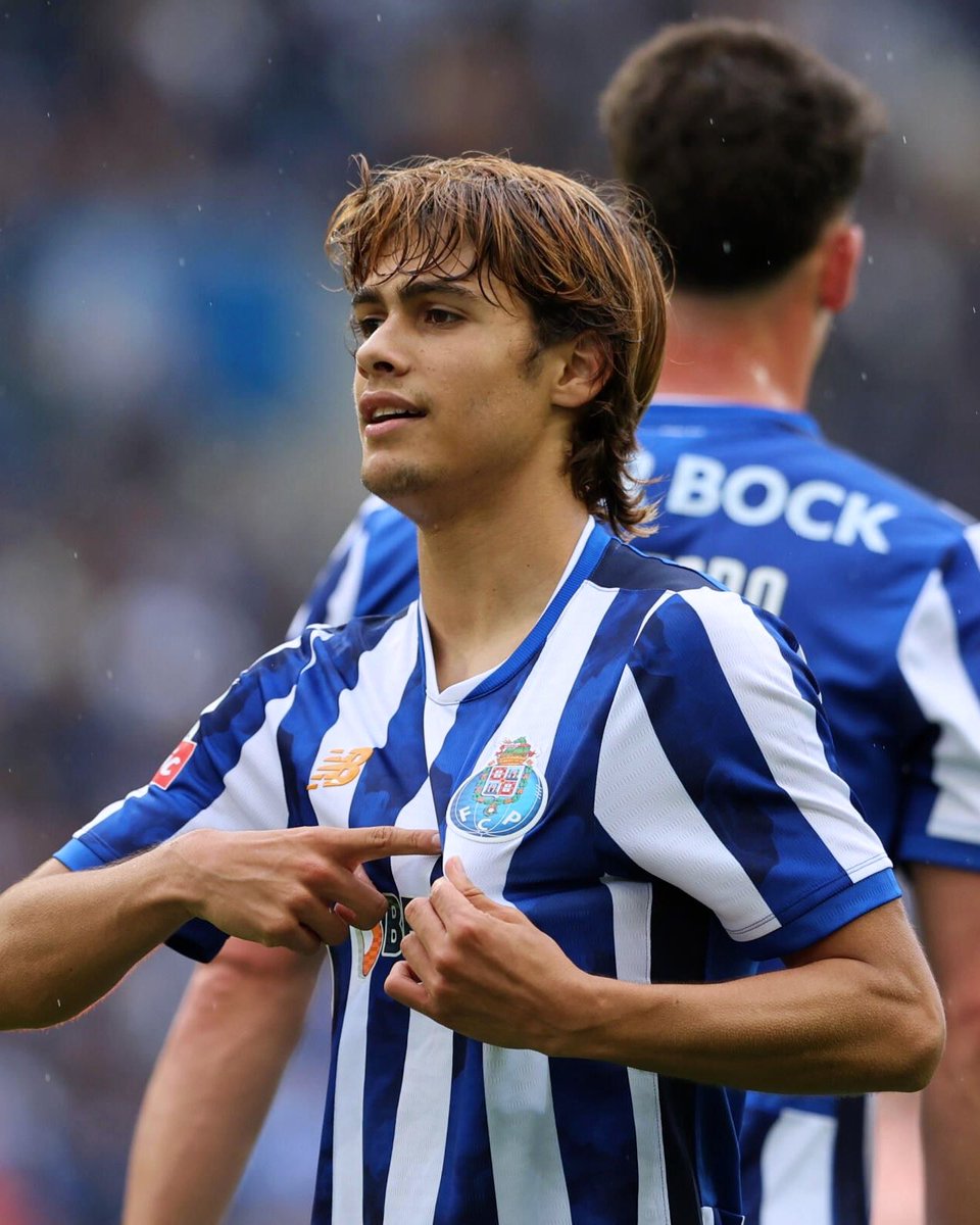 Rising Stars XI (@risingstarxi) on Twitter photo ๐ต๐นโญ๏ธ | FC Porto have 6๏ธโฃ points more in the Liga Portugal thanks to ๐๐จ๐๐ซ๐ข๐ ๐จ ๐๐จ๐ซ๐ (๐๐)
โข Winning Goal vs Casa Pia
โข Winning Goals (2) vs Famalicรฃo
๐๐๐ ๐
๐๐๐๐๐ ๐๐๐๐๐๐ ๐๐ ๐๐
๐๐๐๐๐๐๐๐. ๐ต๐นโญ๏ธ | FC Porto have 6๏ธโฃ points more in the Liga Portugal thanks to ๐๐จ๐๐ซ๐ข๐ ๐จ ๐๐จ๐ซ๐ (๐๐)
โข Winning Goal vs Casa Pia
โข Winning Goals (2) vs Famalicรฃo
๐๐๐ ๐
๐๐๐๐๐ ๐๐๐๐๐๐ ๐๐ ๐๐
๐๐๐๐๐๐๐๐.