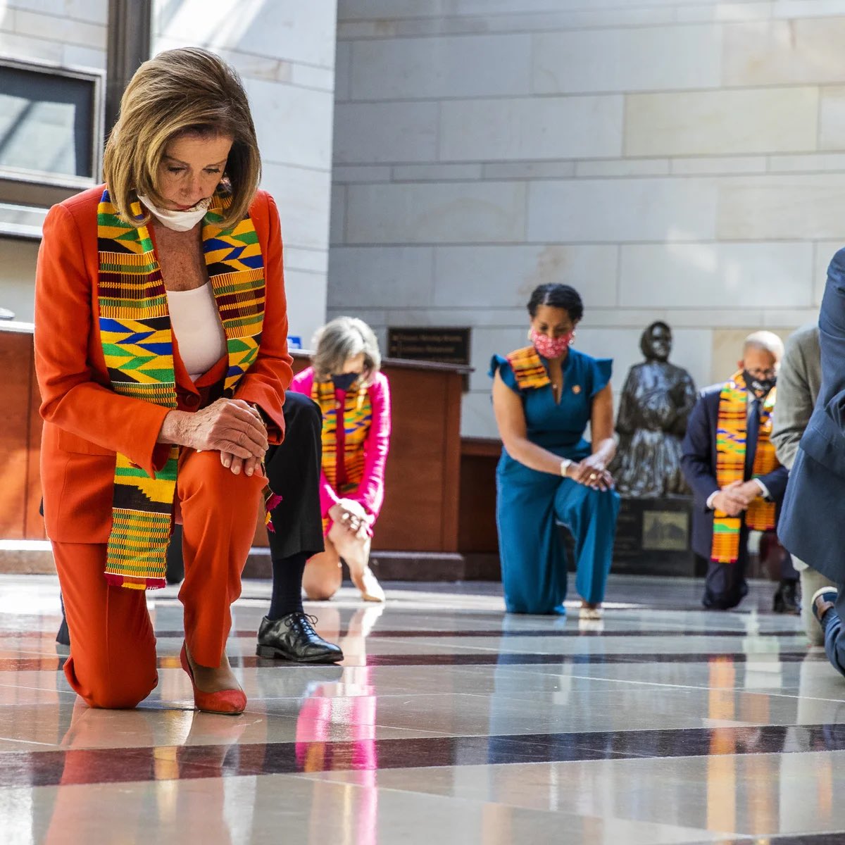 BitcoinMidas_'s tweet image. Not stopping until we see photo #2 in the news