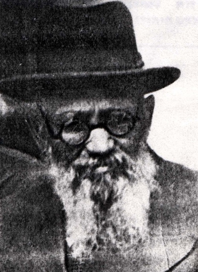 18 April 1870 | A Jewish man, Salamon Kornbaum, was born. During the war he lived in  Sighetu Marmației / Máramarossziget.

In May 1944 he was deported to #Auschwitz and murdered in a gas chamber.