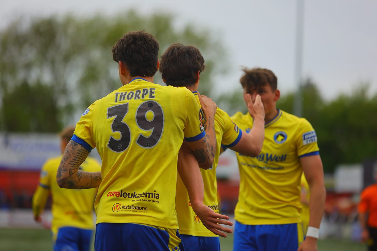 Elliot Thorpe tweet media