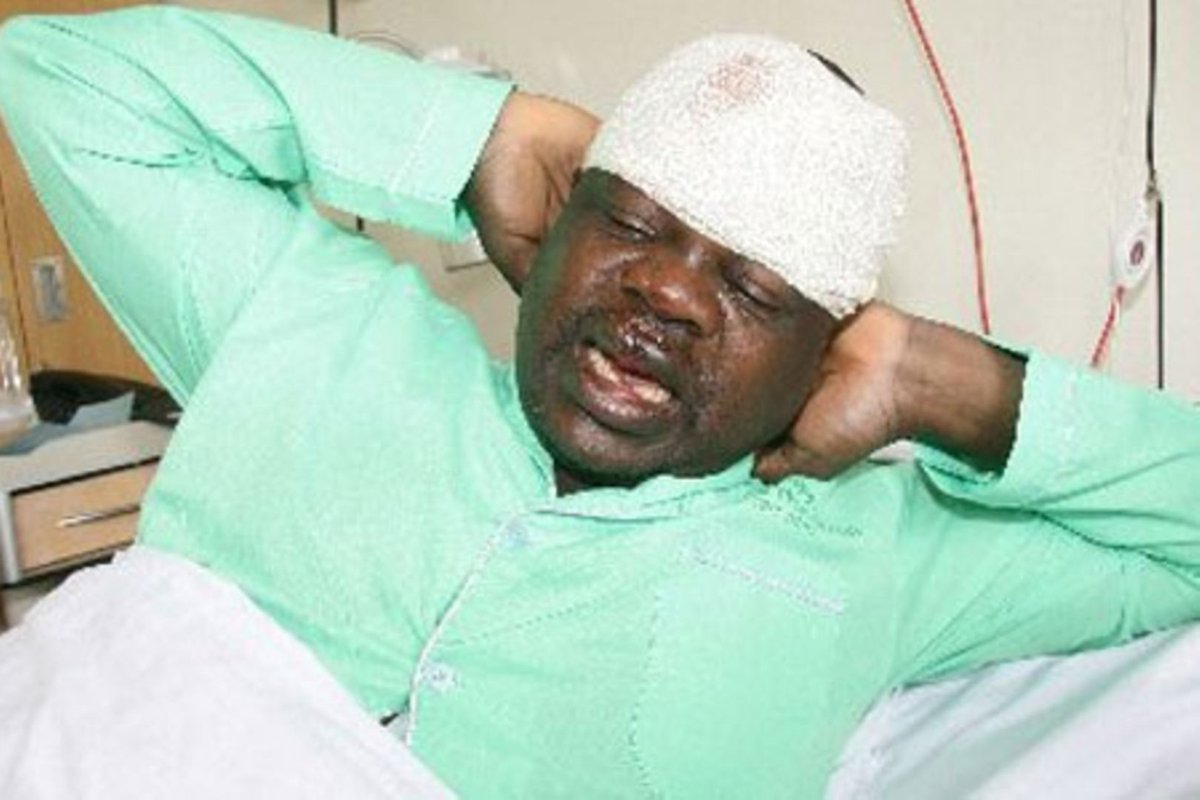 Okiya Omtatah has been through all this just for the rule of law. Do not vote for fame over good.