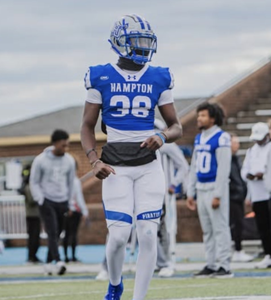 HBCU Freshman All-American Jayden Whaley is entering the transfer portal, his agent <a href="/agentkobi/">Agent Kobi</a> tells @RivalsFriedman 

Last season at Hampton University, Whaley played more than 400 snaps and was credited with 23 tackles and 5 PBUs. He has 3 seasons of eligibility remaining