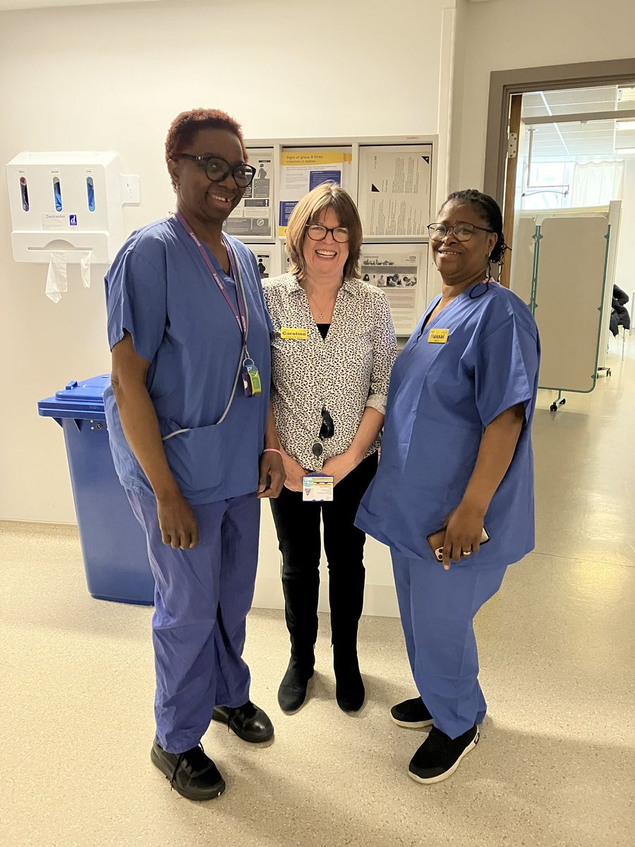 Caroline Alexander (@calexandernhs) on Twitter photo Great visit with our new CMO Sanjiv Sharma to the Royal London today - catching up with the <a href="/RlhSite/">SiteOperationsRLH</a> the ED and <a href="/RLHMaternity/">RLH Maternity</a> teams. Thank u to all our teams working today - Good Friday πππ lovely 2 c some of the daffodils that are delivered on behalf of the King each year Great visit with our new CMO Sanjiv Sharma to the Royal London today - catching up with the <a href="/RlhSite/">SiteOperationsRLH</a> the ED and <a href="/RLHMaternity/">RLH Maternity</a> teams. Thank u to all our teams working today - Good Friday πππ lovely 2 c some of the daffodils that are delivered on behalf of the King each year