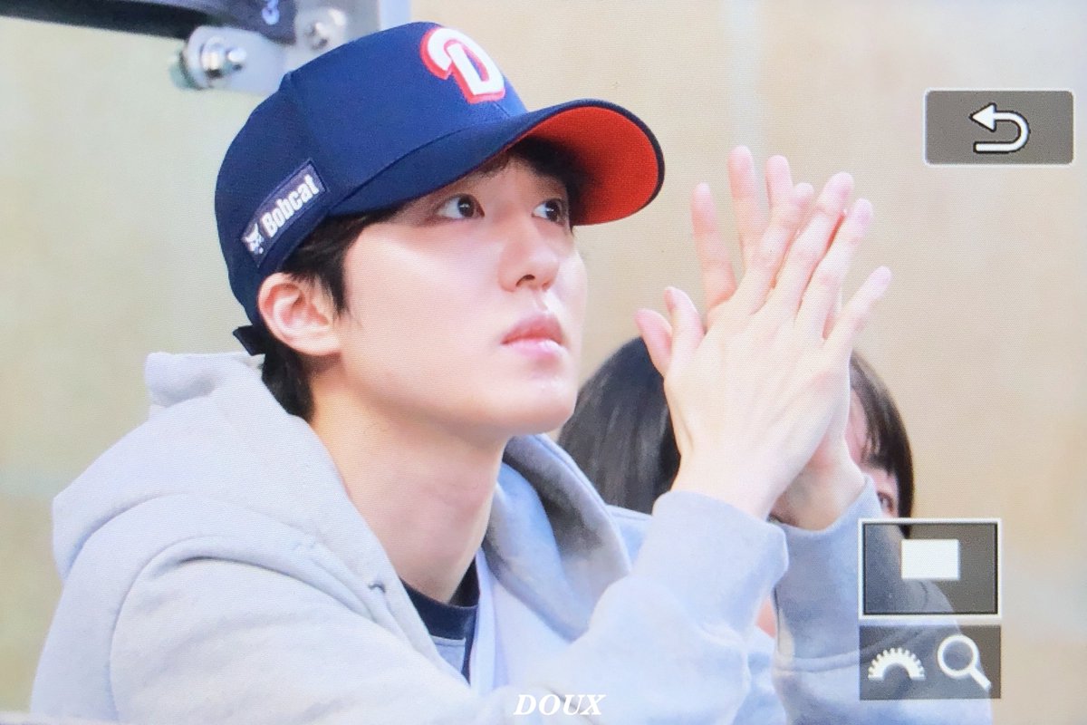 doux_cn's tweet photo. 250418 
두산뽀이🩵
#찬희 #강찬희 #CHANI #SF9 https://t.co/qiJuPRHnDB