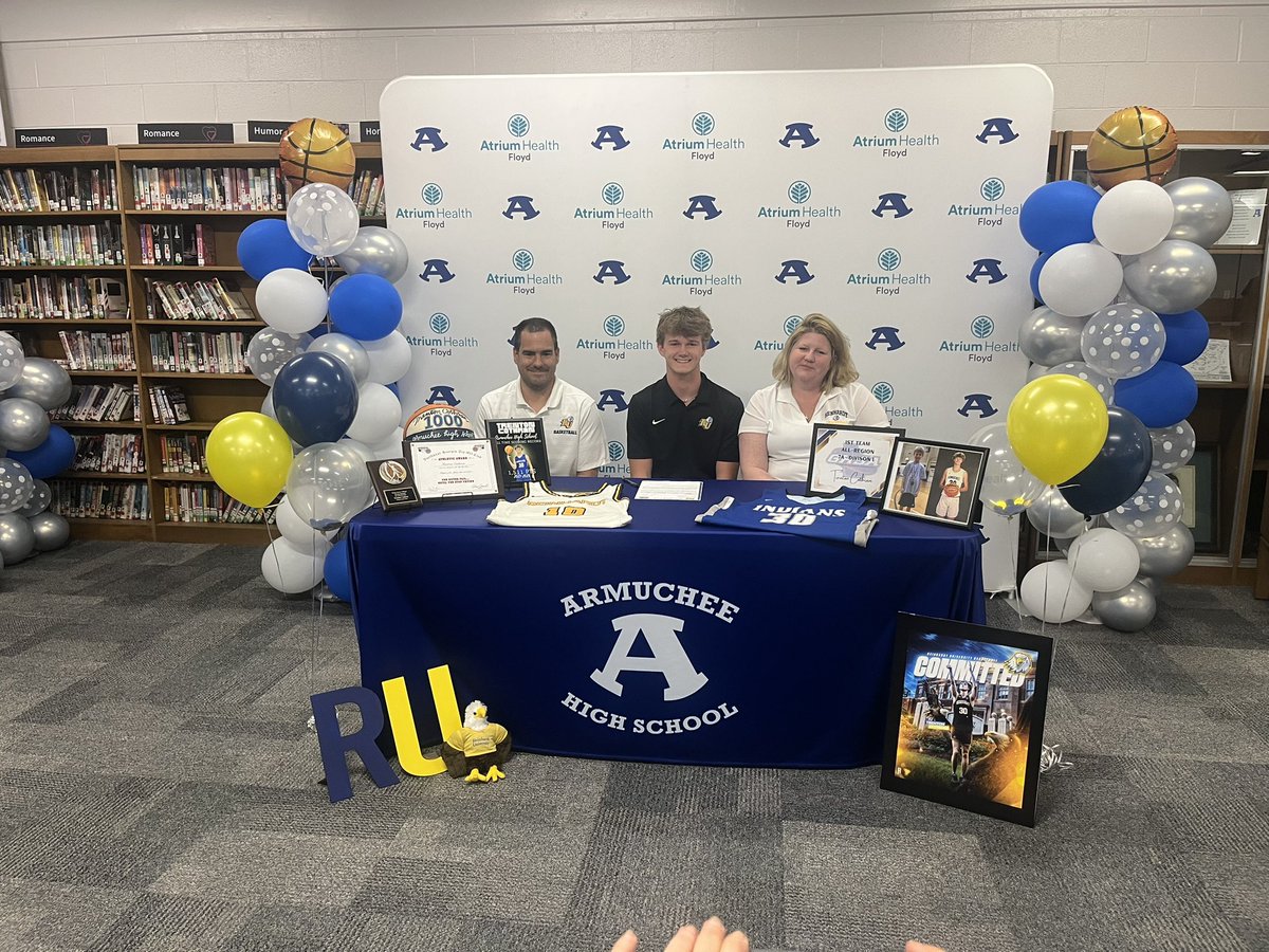 Reinhardt University Men’s Basketball (@r_u_mbball) on Twitter photo Fired up to Welcome <a href="/trentoncothran_/">trentoncothran</a> to the Eagle family! The 6’4 high flying guard out of Armuchee HS will be a fan favorite at RU! 🦅🏀
Highlights: x.com/trentoncothran… Fired up to Welcome <a href="/trentoncothran_/">trentoncothran</a> to the Eagle family! The 6’4 high flying guard out of Armuchee HS will be a fan favorite at RU! 🦅🏀
Highlights: x.com/trentoncothran…