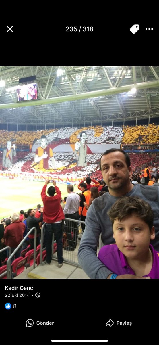 Kulübün en kötü günlerinde bedenini taşın altına koymuş birisine sen kimsin ki dil uzatıyorsun. Ömrünü yollara feda etmiş Hodrimeydan grubuna sen hangi hakla yer tayin edersin. #KadirGencİstifa 
<a href="/Kocaelispor/">Kocaelispor</a>