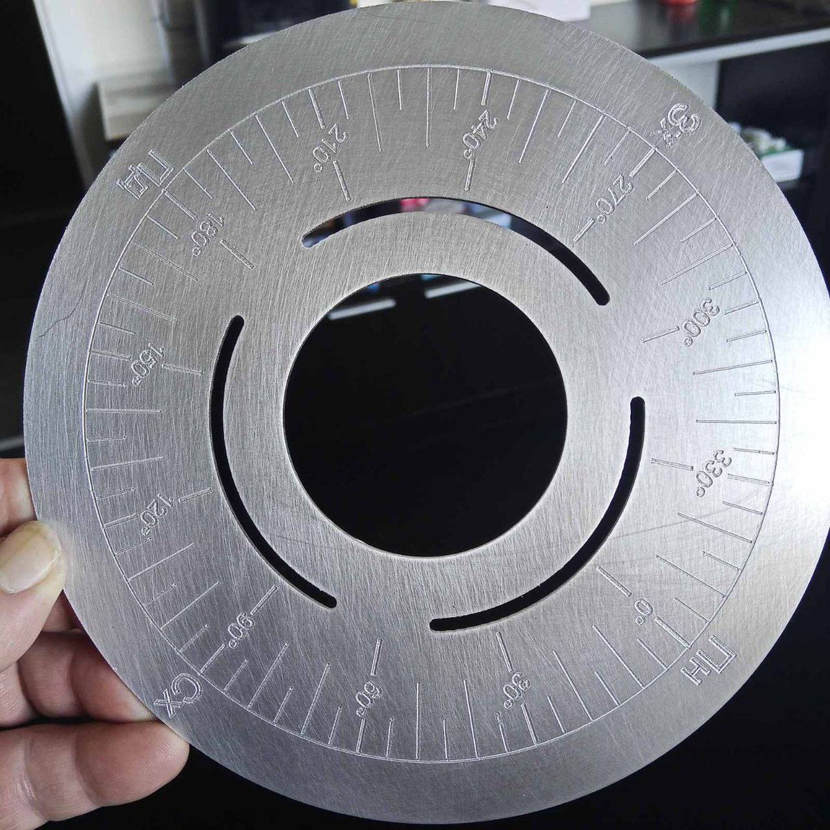 Dmitriy_cook's tweet photo. all the money you donated has already been spent, reports will be a little later when I take everything. Also for the telescopic mast I ordered to develop an azimuth circle, cost $ 130, total cost only $ 1155. already spent 626.86/1155 https://t.co/SjFSvm42g6