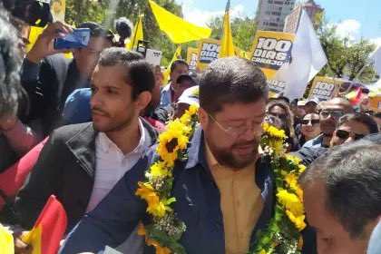 BoliviaMaya_'s tweet photo. Doria Medina, acompañado del hijo de Camacho, registra la alianza Unidad para las elecciones generales

https://t.co/o5zlrProkB https://t.co/WfhZjb6yuT