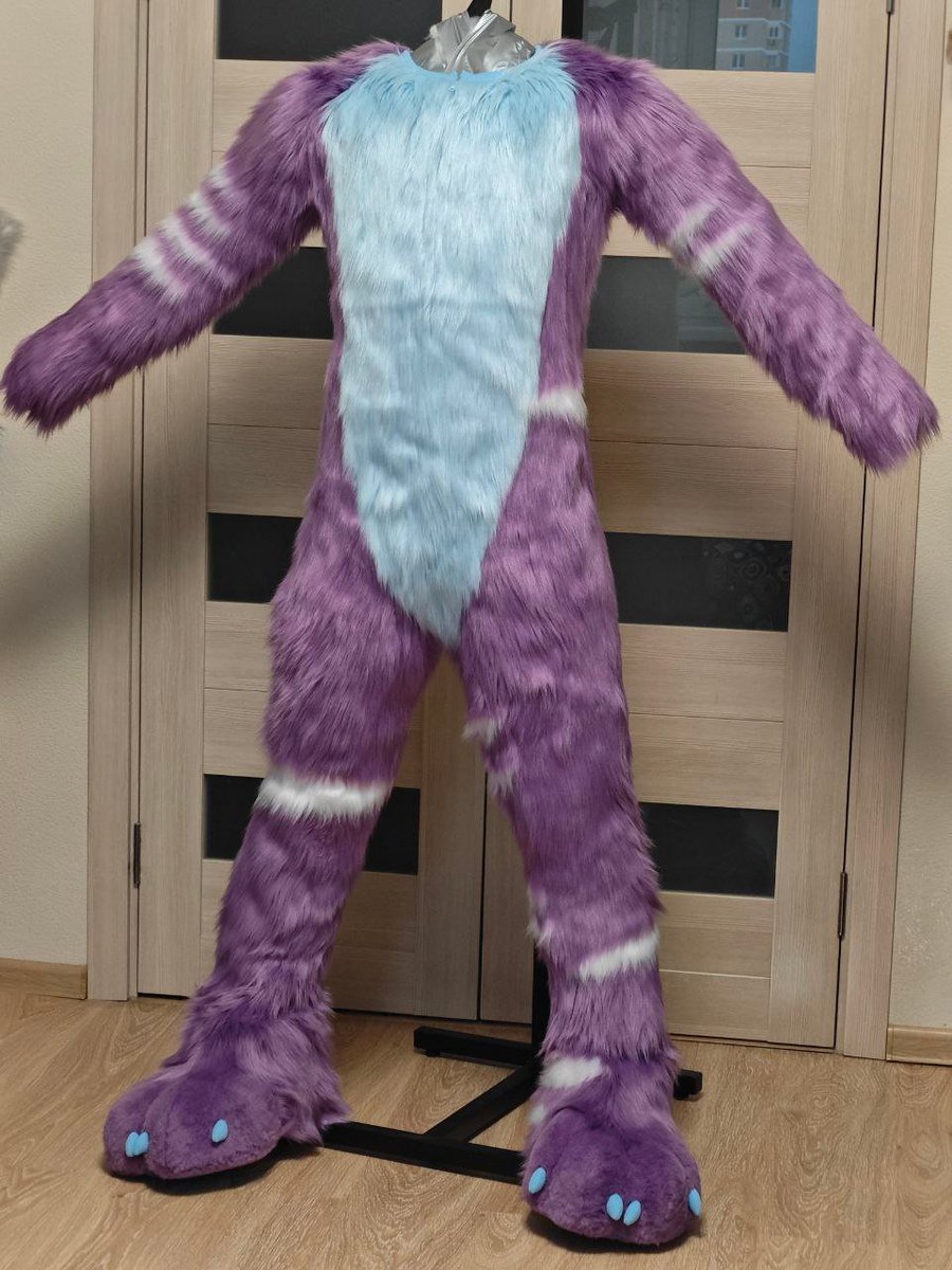 The body is ready ^^
#fur #fursuitmaker #fursuitbase #fursuitcommissions #fursona #fursuitbuilder #fursuitpartial #fursuit #fursuitdancer #fursuiting #fursuitmakin #furry #furryfandom #furrycommunity #fursuit