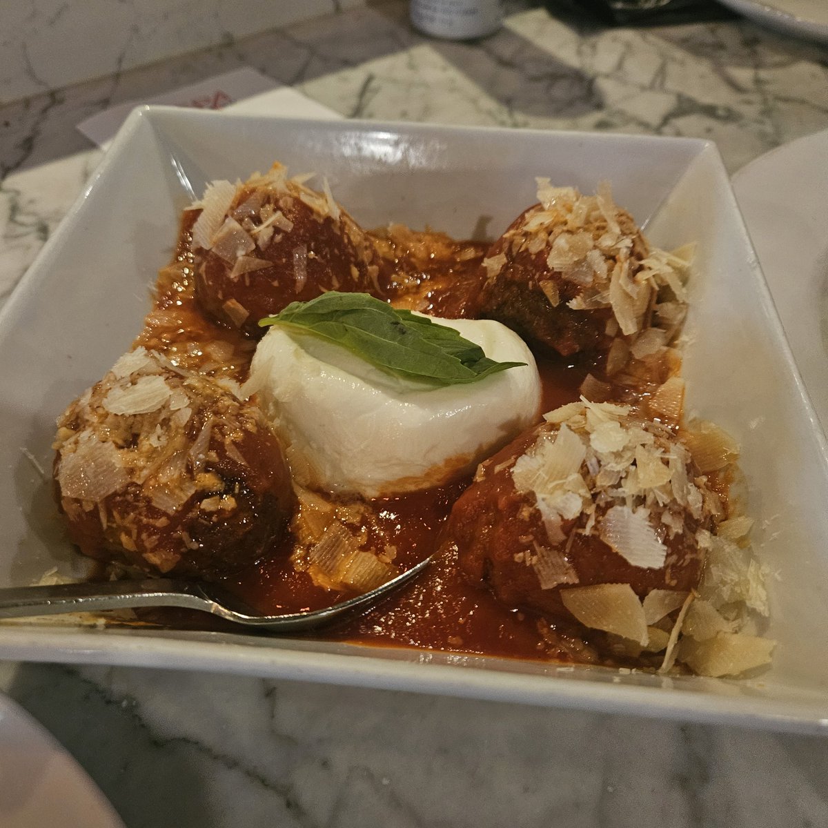 NyBaseball36's tweet image. Last of tonights snacks
#happyhourfun