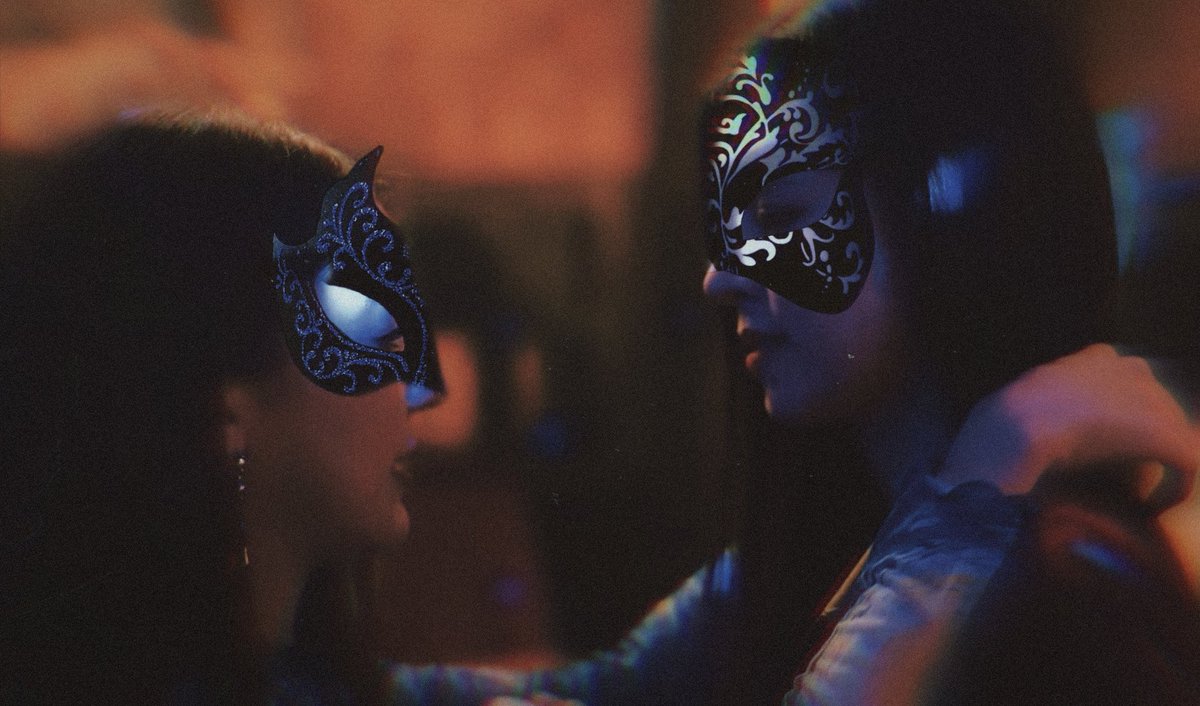 princenicolax's tweet photo. 📢 | ALERTA DE CAPITULO NOVO POSTADO!

NOME: BEYOND INFINITY 
CAPITULO 7: BAILE DE MÁSCARAS 
Link: https://t.co/pi6Ua1C2fK

#FayMay #fay_riezz #maywyda #beyondinfinity https://t.co/fUtJdyIZK7