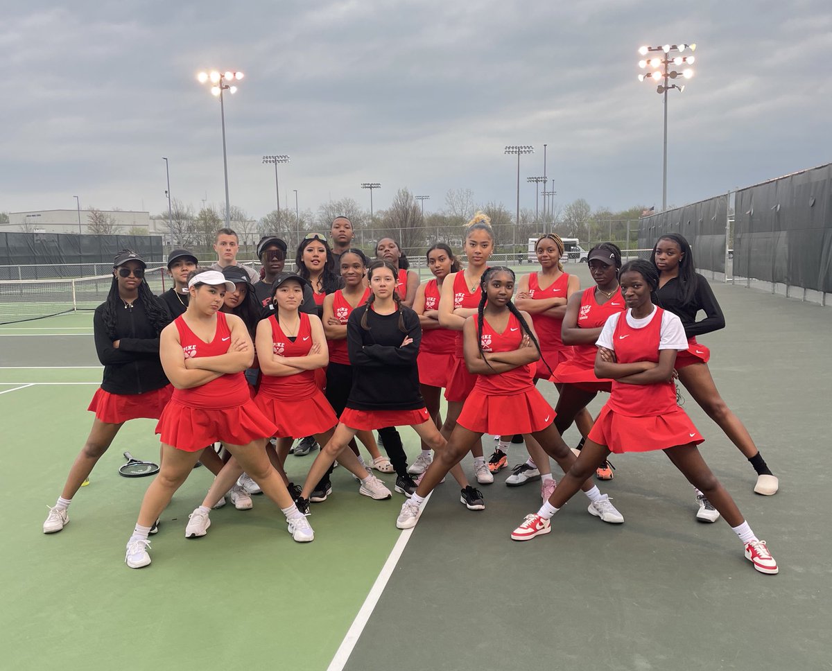 PikeTennis's tweet photo. Pike beats conference rival Ben Davis 5-0 in some tough, windy conditions under the Friday night lights!

Freshman Alahna Dix wins her first career varsity match at 3S. 

JV also gets a decisive 6-1 win over the Giants. 

Let’s go Pike! @PikeHSAthletics https://t.co/SihSeqg9c2
