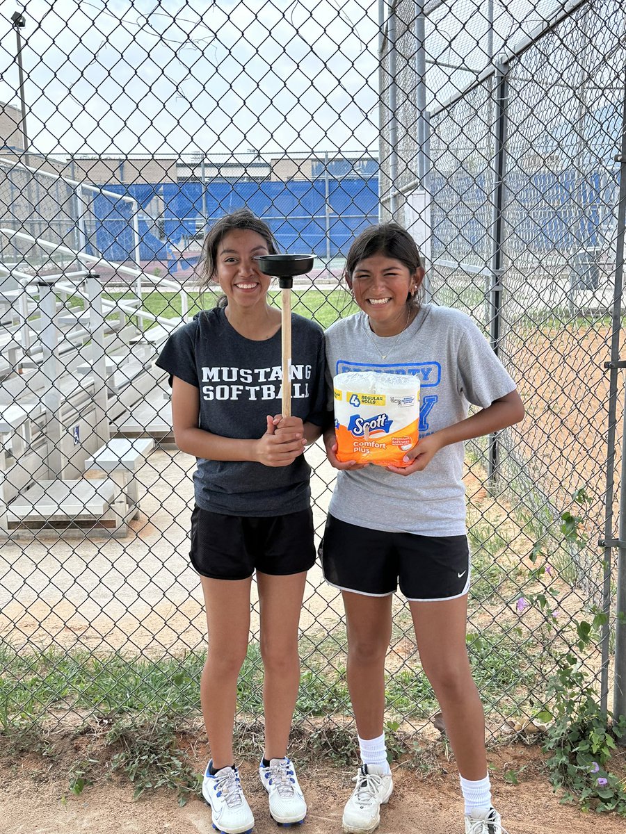 Last practice of the season = Egg Hunt and Prizes!