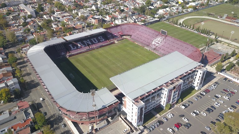 Segun el periodiosta de TycSports <a href="/pablolamedica/">Pablo Lamédica</a>, san lorenzo quiere que el partido por copa argentina se juegue el 07/5 y no el 3/4 como estaba previsto.

En cuanto a estadio, lo mas seguro es que se juegue en la cancha de Independiente o lanus.
