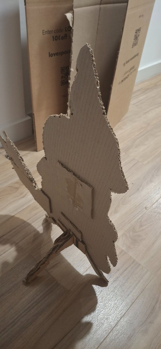 Pkfran2's tweet image. Happy Floatzel Day!!! (4/19)
To celebrate I made a carboard cutout of my favourite Pokémon.
#フローゼルの日 #フローゼル #floatzel #floatzelday