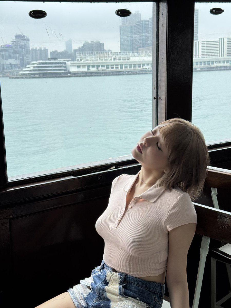 MaoHamasaki_'s tweet photo. おはようございます☀
写真集の予約は完了したかな？

https://t.co/aytMjtUQDy https://t.co/42M4j94bhm