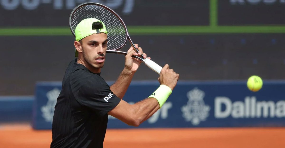 TheSensky's tweet photo. First SF in Munich - most likely the coldest day so far, so circumstances all the more favorable for Cerundolo, because the men will play on a clay court. 🧐 🟢 🔷
I invite you to a brief but succinct discussion of this clash! ❤️🔥 👇
#MunichOpen #BMWOpen #Tennis #ATP https://t.co/7eBqSr5RR0