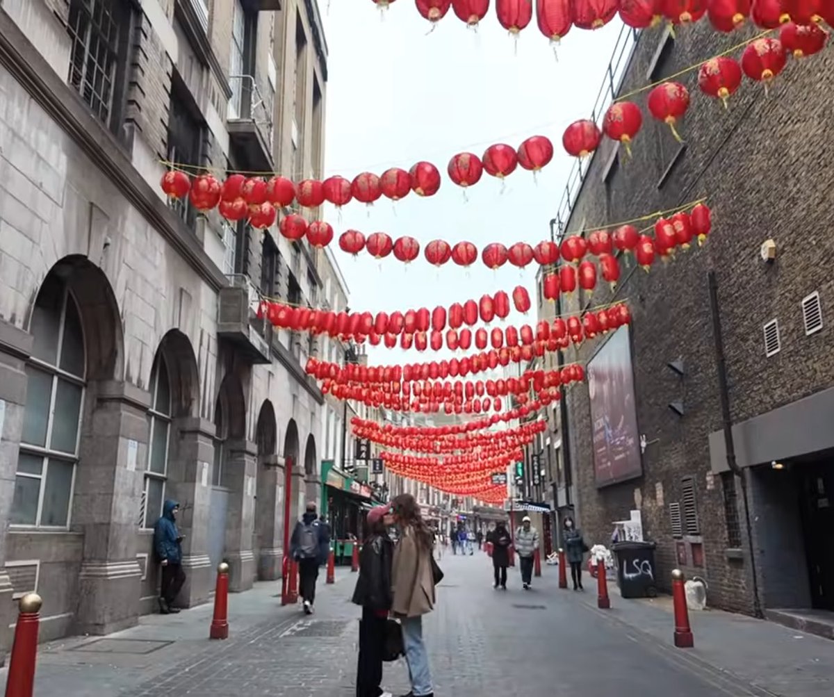 NathalyGalarz10's tweet image. 👭😘😍🫶🫠
@CalleyPoche 
#caché