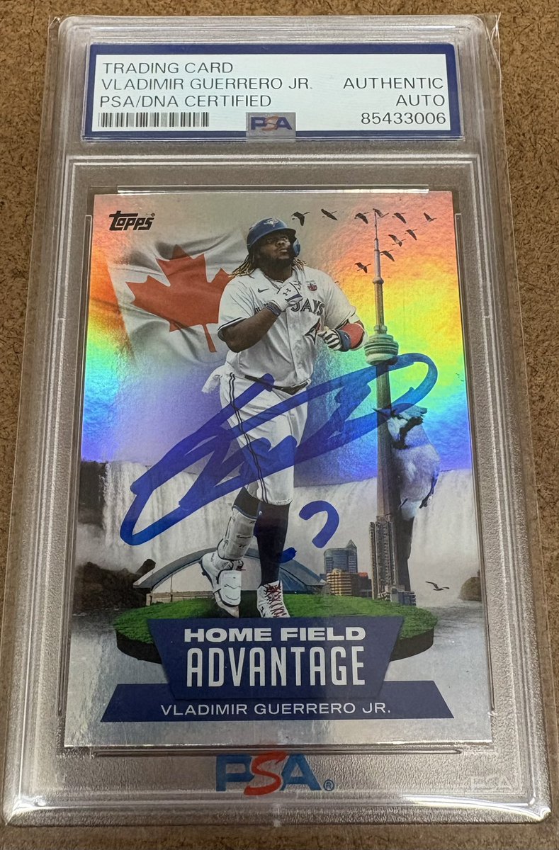 zelesnikar66's tweet photo. @CardPurchaser Just got this beauty! https://t.co/oVmgF6u7dp