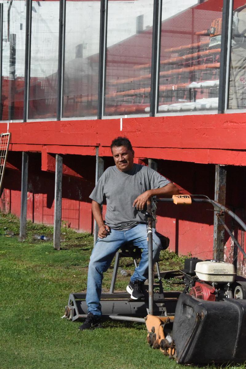 cada día se agiganta más el trabajo de este chad