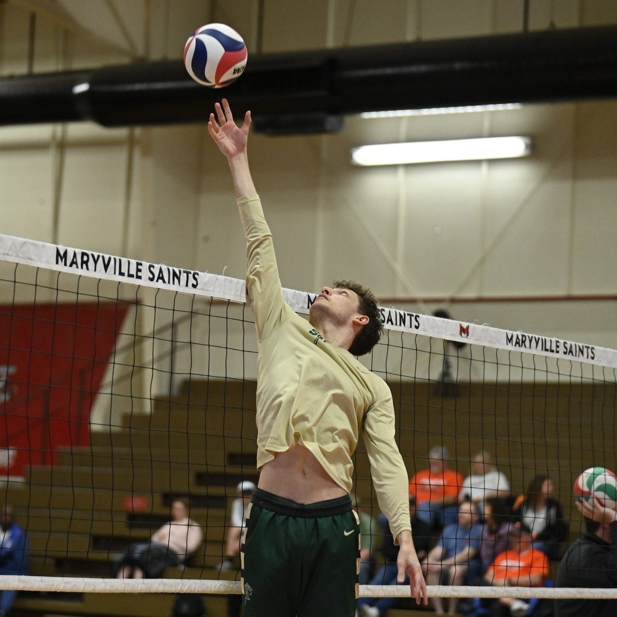 Warm and ready to go! Match starts in 10!
#minerpride