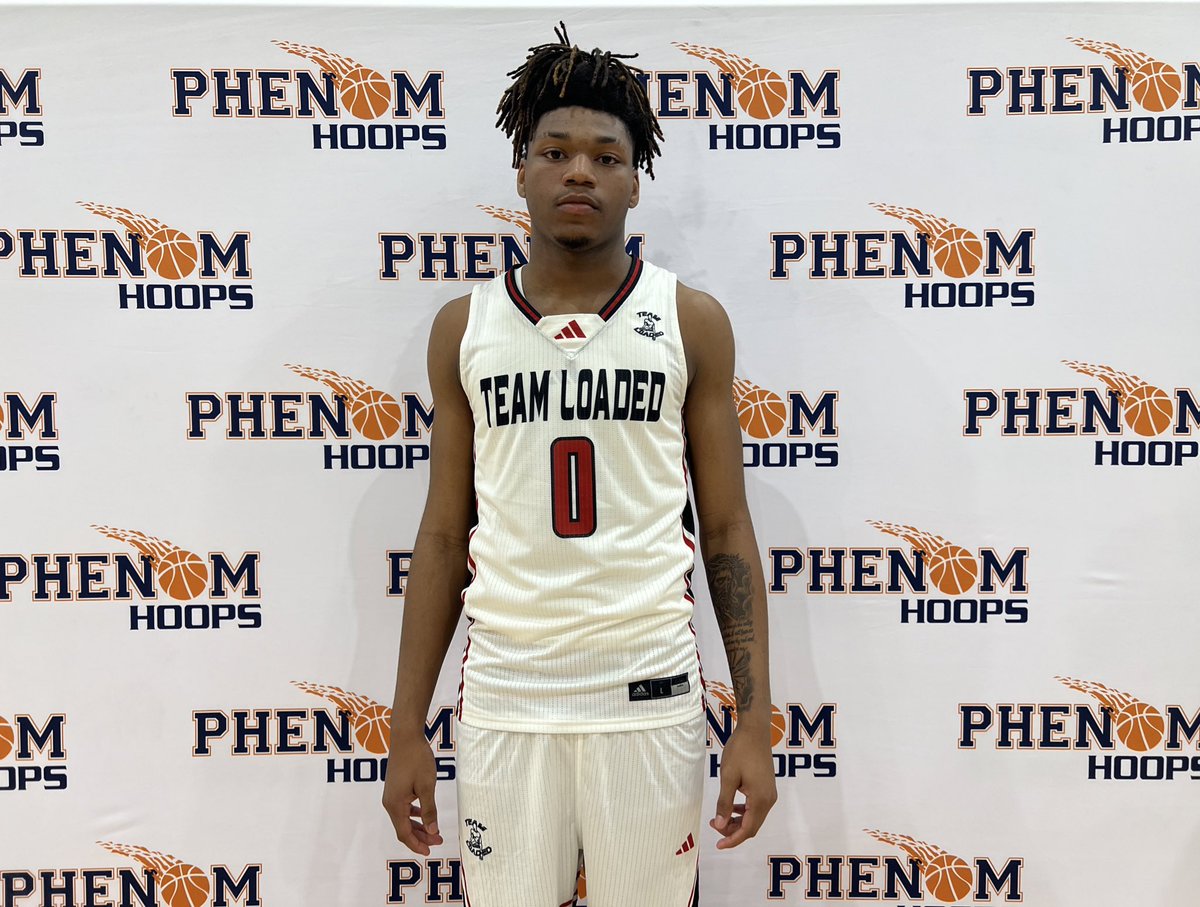 6’9 ‘26 Ladarius Givan (Team Loaded VA) has obvious appeal. Big, strong, mobile, and built like a tank. Excels as a rim-runner who consistently rebounds, alter shots, and fills the lane. Utilizes his length and athleticism to wreak havoc. Capable floor-spacer #PhenomSerosOpen