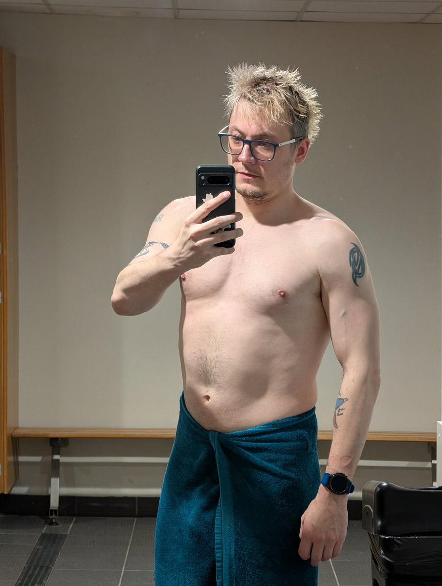 S1lentKhaos's tweet photo. Back in the gym, under a new programme with a PT that is kicking my ass. Cannot wait to see where he gets me!
#PersonalTraining #Fitness #PT #GymJim https://t.co/gX6n2QkKCg