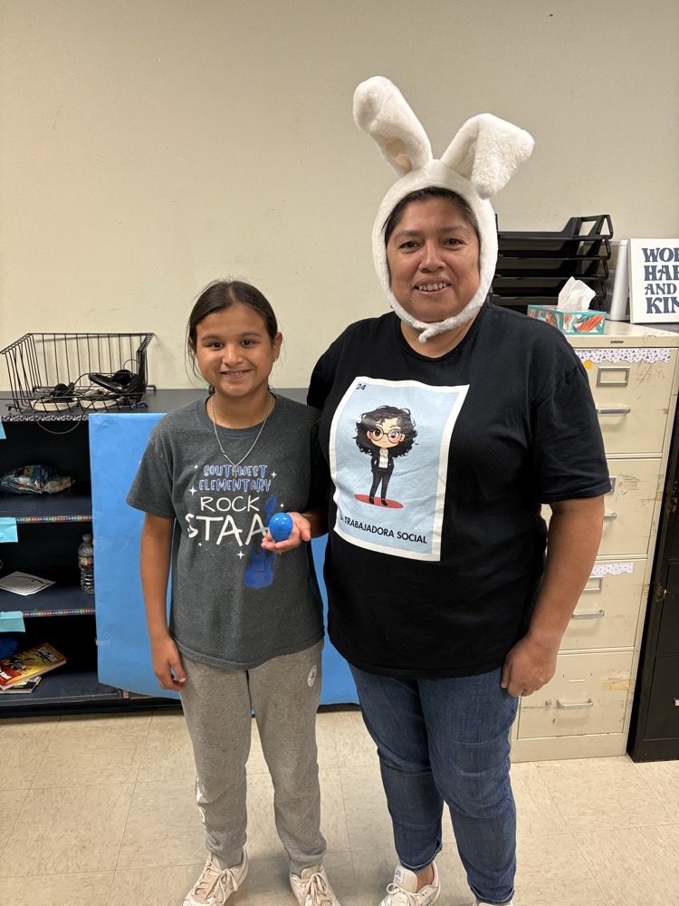 swisd_swe's tweet image. 🐣📚 Students across different grade levels had a blast this week during our egg hunts! From counting jellybeans to solving math equations hidden inside colorful eggs, everyone hopped into learning with enthusiasm.✨#MathHunt #LearningIsSweet #SWEOhana