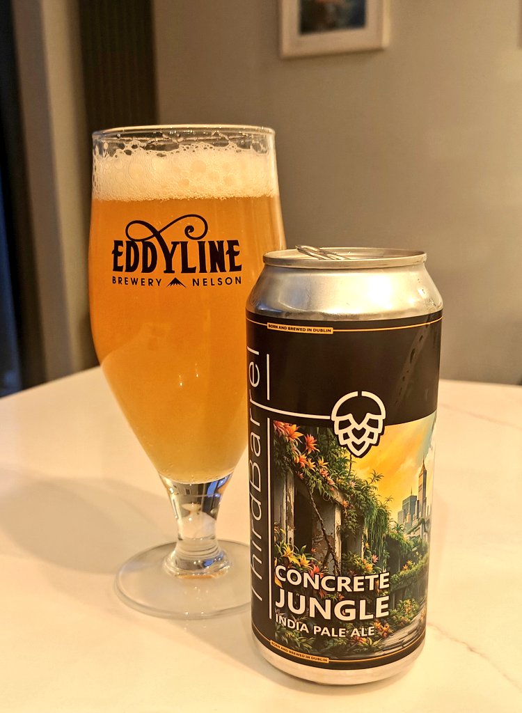 craftybeertweet's tweet photo. Name; Concrete Jungle Brewer: @ThirdBarrelbrew ABV: 5.9% Score: 9/10 this is a savage little beer this one, full of flavour and very very drinkable. 👏👏👏 https://t.co/Qs0oumjJ5l