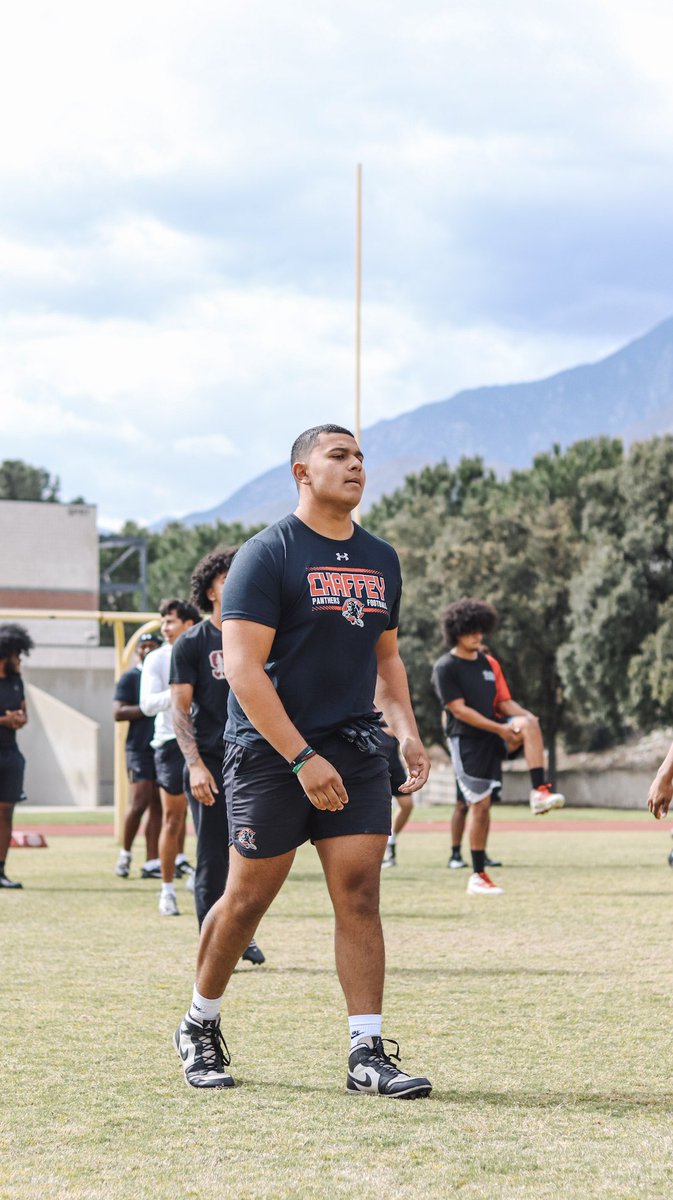 Full Qualifier❗️ Ready to leave immediately‼️

3 years of eligibility with all shirts left. 

6’3 280

Juco: youtu.be/IY6cJ28tJho?si…

High School: hudl.com/v/2MN2EM

2 D1 OFFERS