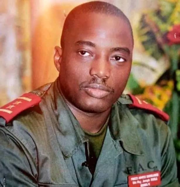Monsieur Joseph KABAILA notre ancien Président, avec le respect que les congolais avaient pour toi? Tu viens aujourd'hui de nous poignardé au dos? Si réellement tu avais eu de l'hospitalité dans ce Pays que tu viens de trahir, ton sang va couler sur ce même sol.