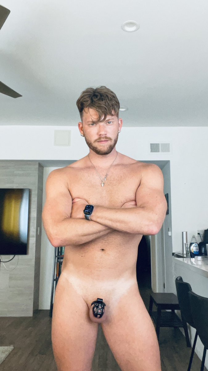 Can you see my tan lines?