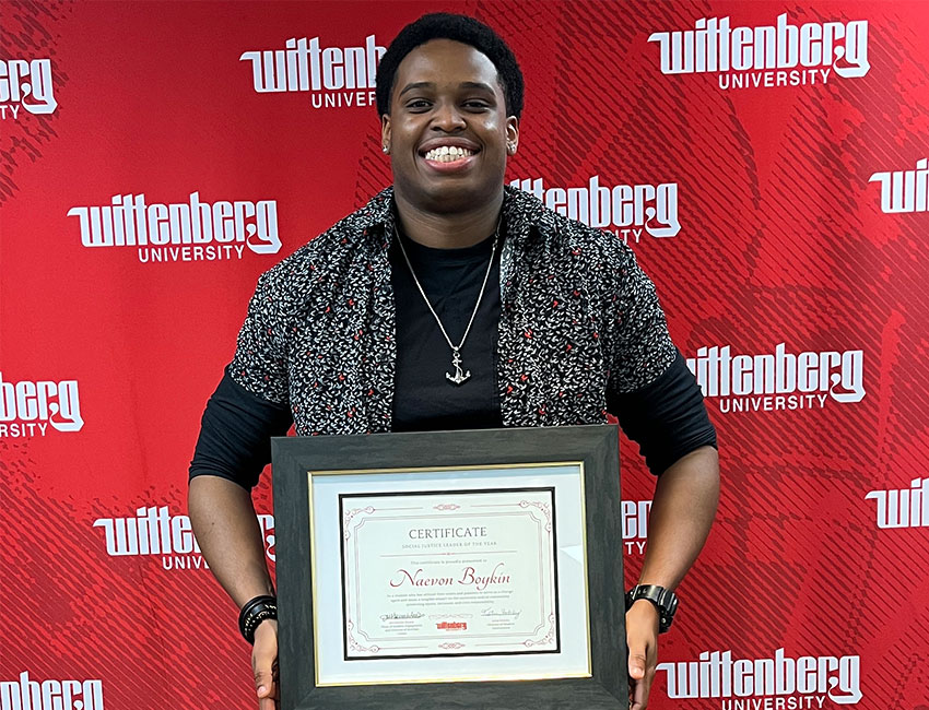 wittenberg's tweet photo. The Office of Student Involvement recognizes students, faculty, and staff during its annual Leadership Awards event. Congrats to all our winners! Full story: https://t.co/ThxBrTqXHw
#HavingLight #WittProud https://t.co/ZaPogSsTKs