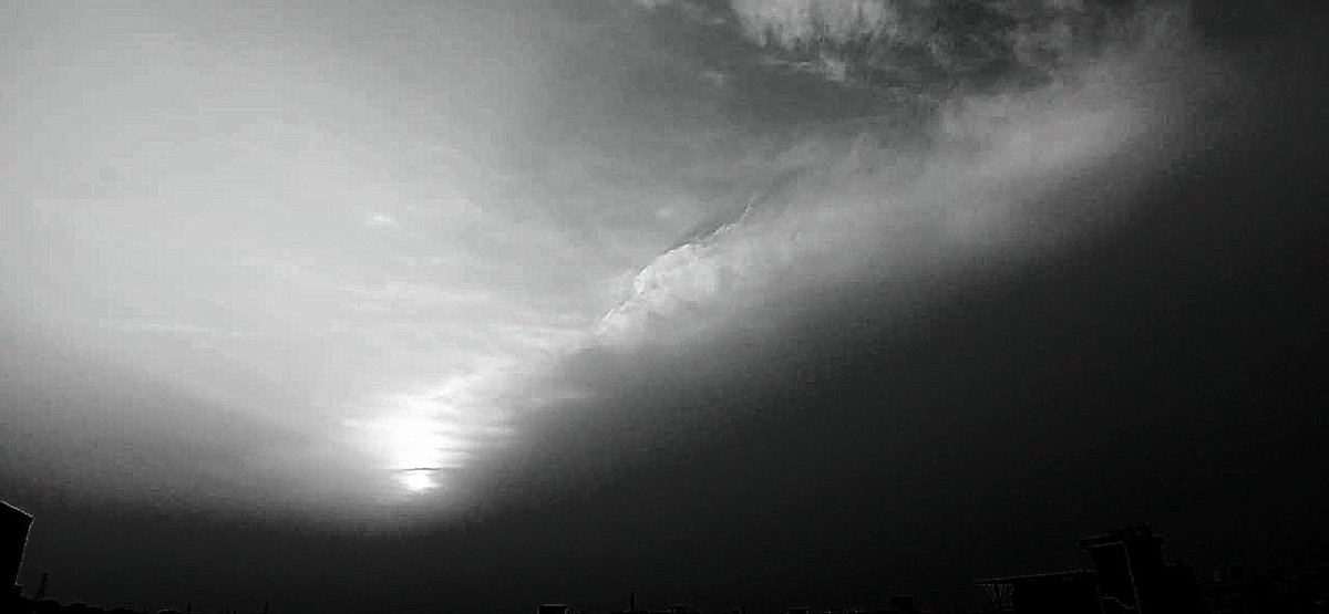 Truthvibeswrite's tweet image. I was never worthy
of love respect dignity
You bestowed
upon me this life&apos;s trinity
a parched #segmentation
a fragmentation without thee
Detached from the world
Resting in the confused storm
Am a lost traveller of time
Waiting for my muse
to guide me home

#foxprose
#vss365