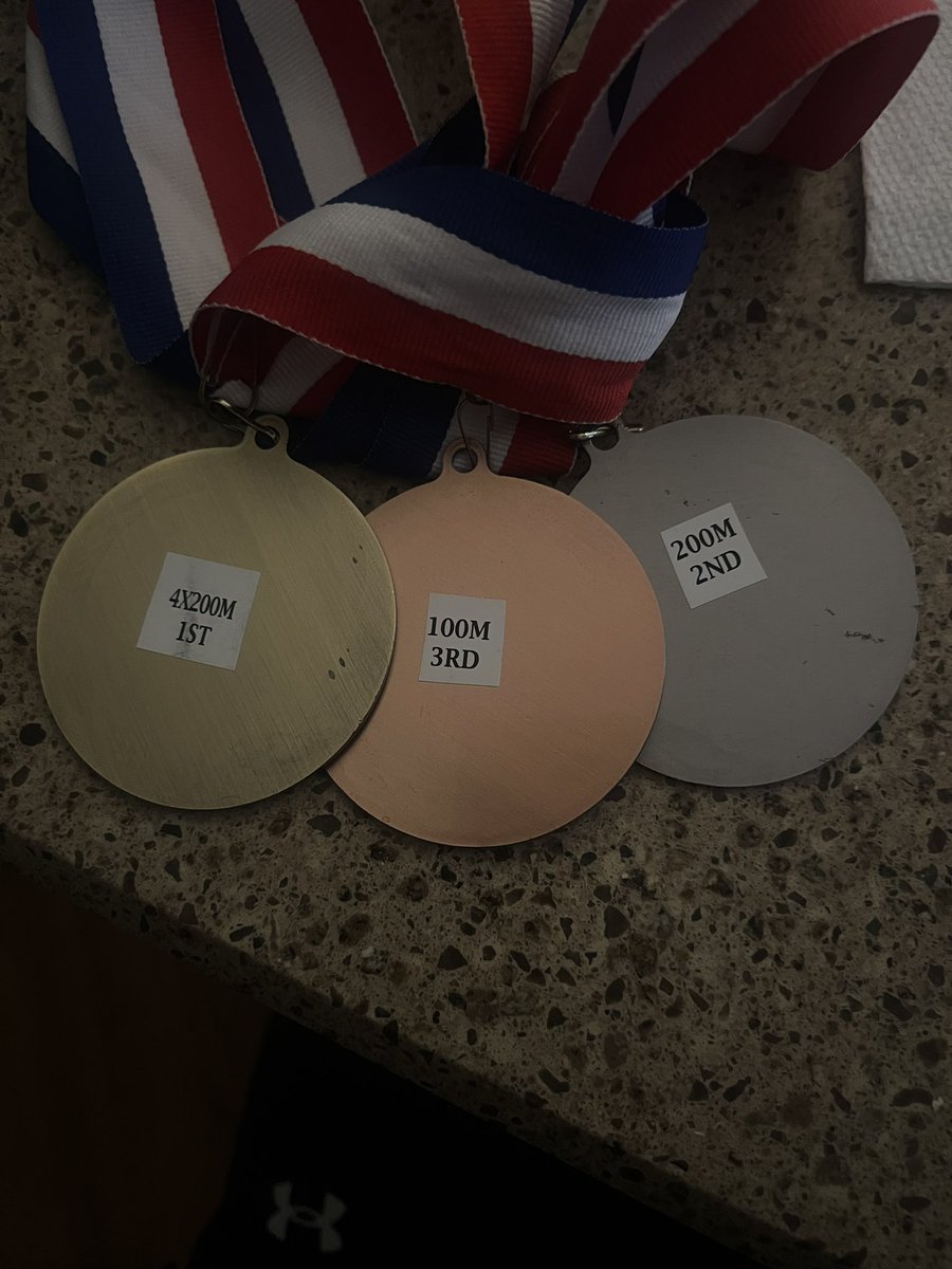 Tavia Robinson tweet media