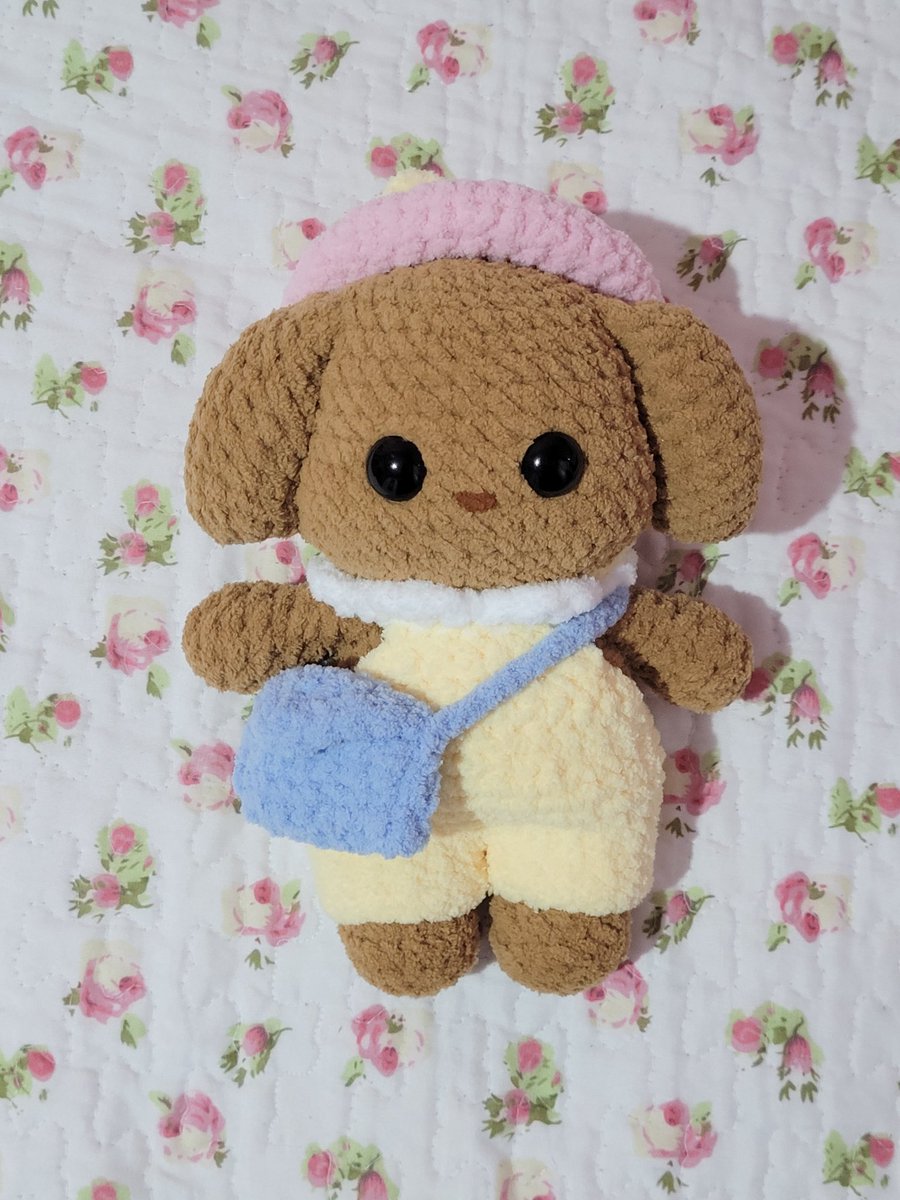 voltei a fazer silvaninhos de crochê e agora foi a vez do poodle !