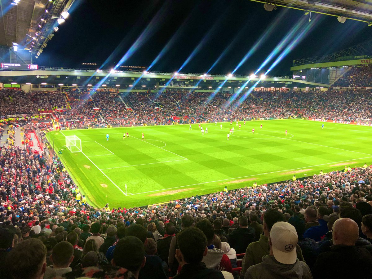 i_see_double's tweet photo. Some buzz from that last night… never leave a game early! #MUFC 🇾🇪 https://t.co/QhI95WNwYK