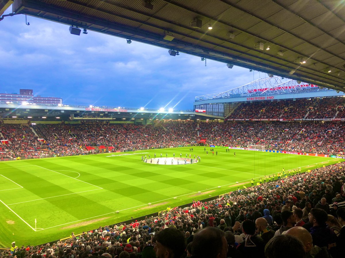 i_see_double's tweet photo. Some buzz from that last night… never leave a game early! #MUFC 🇾🇪 https://t.co/QhI95WNwYK