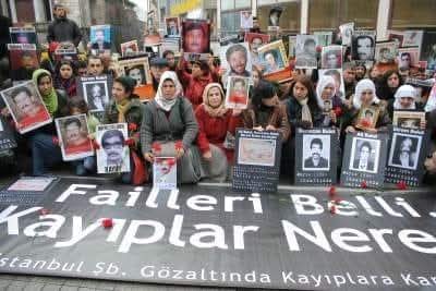 1047.Hafta
Kaybedenler kaybedecek!

#CumartesiAnneleri1047Hafta