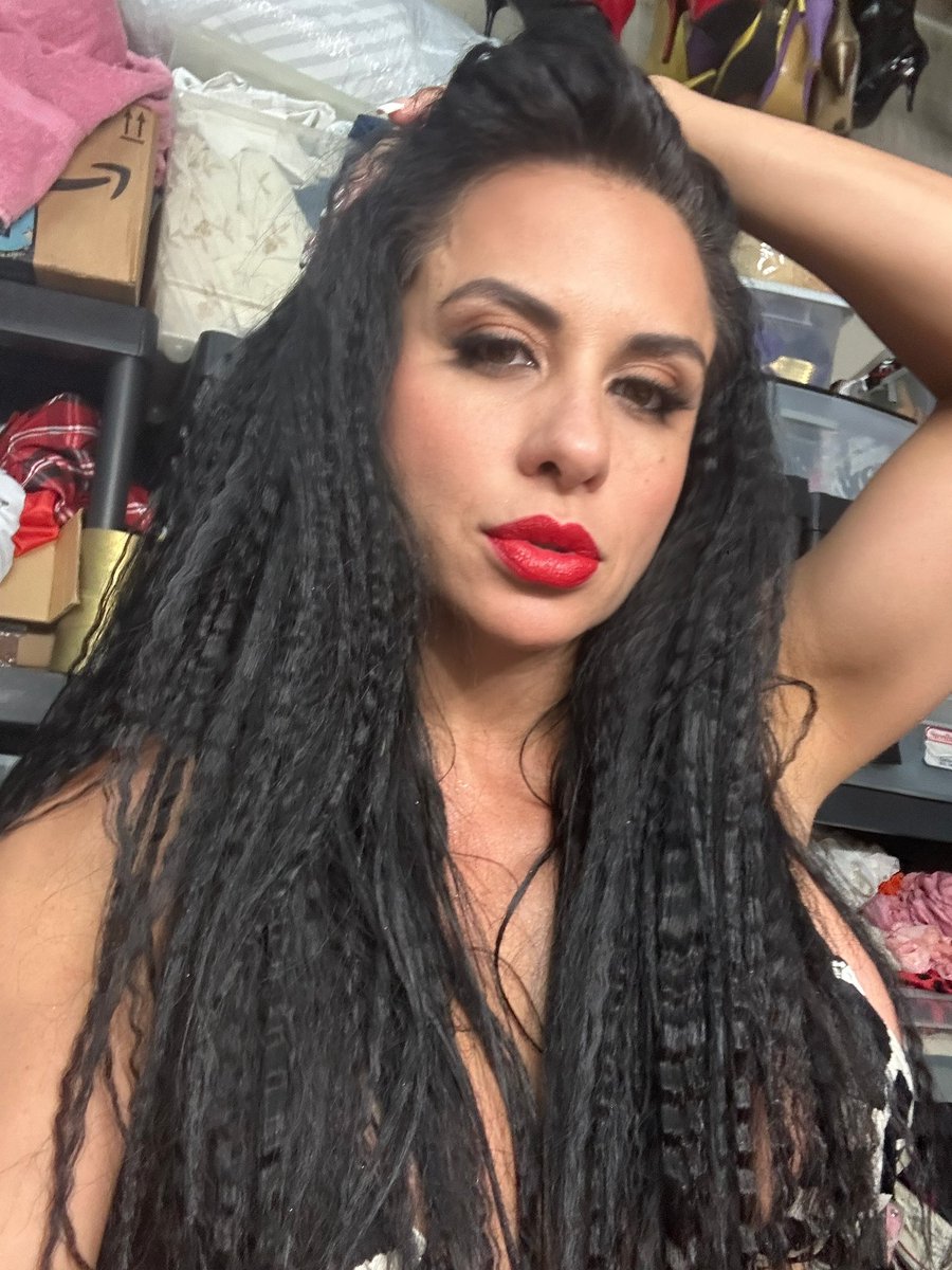 @SandyLove tweet media