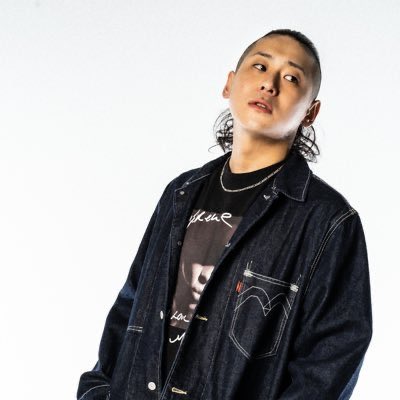 #今日の一曲 〝あの日から 変わらず飲まない 吐いた唾🎵〟激アツすぎる🔥【必聴】…🥺
TAKE OVER - UWTO BLND, 018 &amp; Tade Dust youtu.be/Nt-74PbLiFQ?si… 
<a href="/018ochiba/">018</a> <a href="/tadedust/">蓼 Tade Dust</a> <a href="/uwto_blnd/">UWTO BLND</a> 
各配信サービス⏩ linkco.re/qcCBhbn6?lang=…