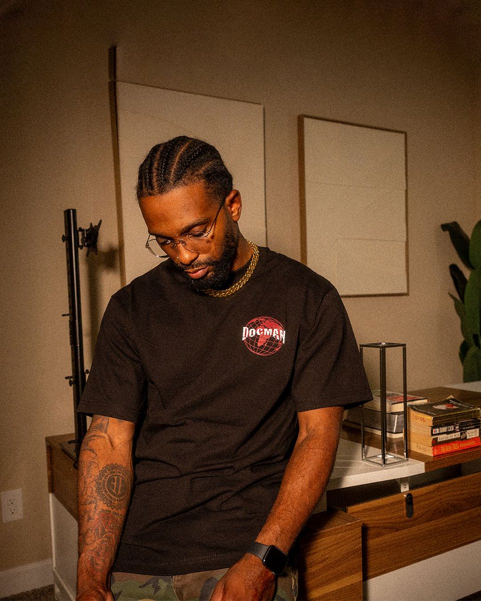 Ayo! Shouts out to everyone that has been bumping my music these past couple of months. Really means a lot to me. I got some merch on deck! Go to empierdoc.com/merch and cop a shirt 👕 from me #BetweenTheWorldandMe