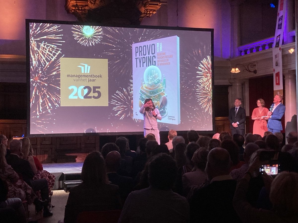 ‘Provotyping’ Managementboek van het jaar 2025! Gefeliciteerd ⁦<a href="/StefaanVandist/">Stefaan Vandist</a>⁩