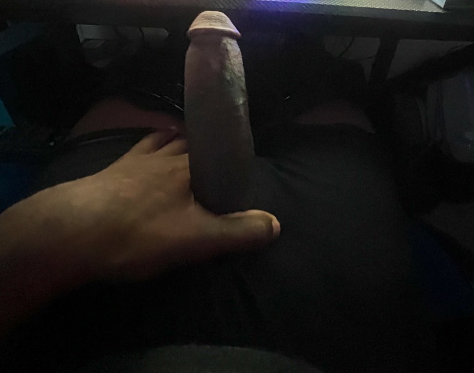 ThatPrettyNgga_'s tweet photo. I haven’t posted in a while🍆 https://t.co/G1sa5oDERk