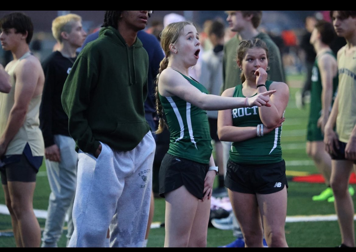 ProctorTandF's tweet photo. Best day ever when you find out we have TWO meets next week!  Tuesday at Grand Rapids and Friday at Pine City!  #BuildingSteam #212Degrees https://t.co/BSQSDXVEK0