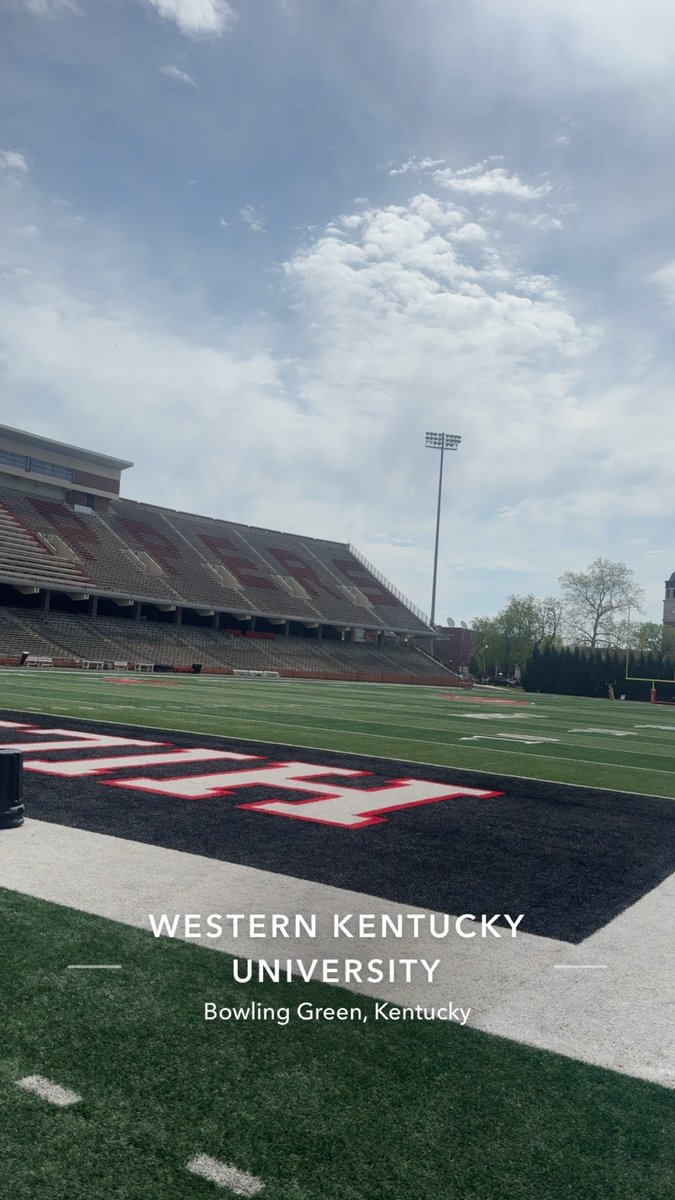 EliPietrowski23's tweet image. Had a great time visiting Western Kentucky today. Had a great tour and great conversation with @CoachOBrien_ Thanks for having me! @coachsalmons1 @RedhoundFball