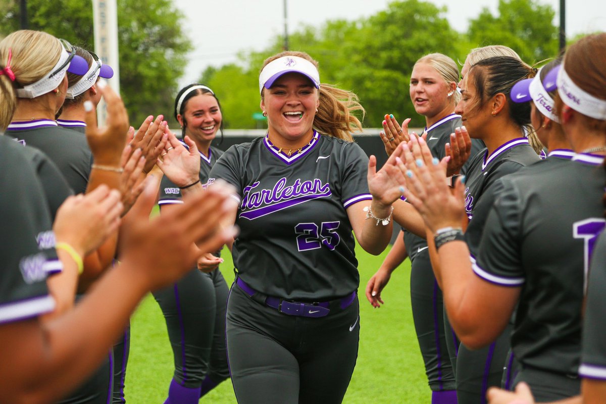 TarletonSB's tweet photo. FIRST PITCH NEXT 👀

#NeverEnough | #NotAFluke https://t.co/3IGoPUhCFJ