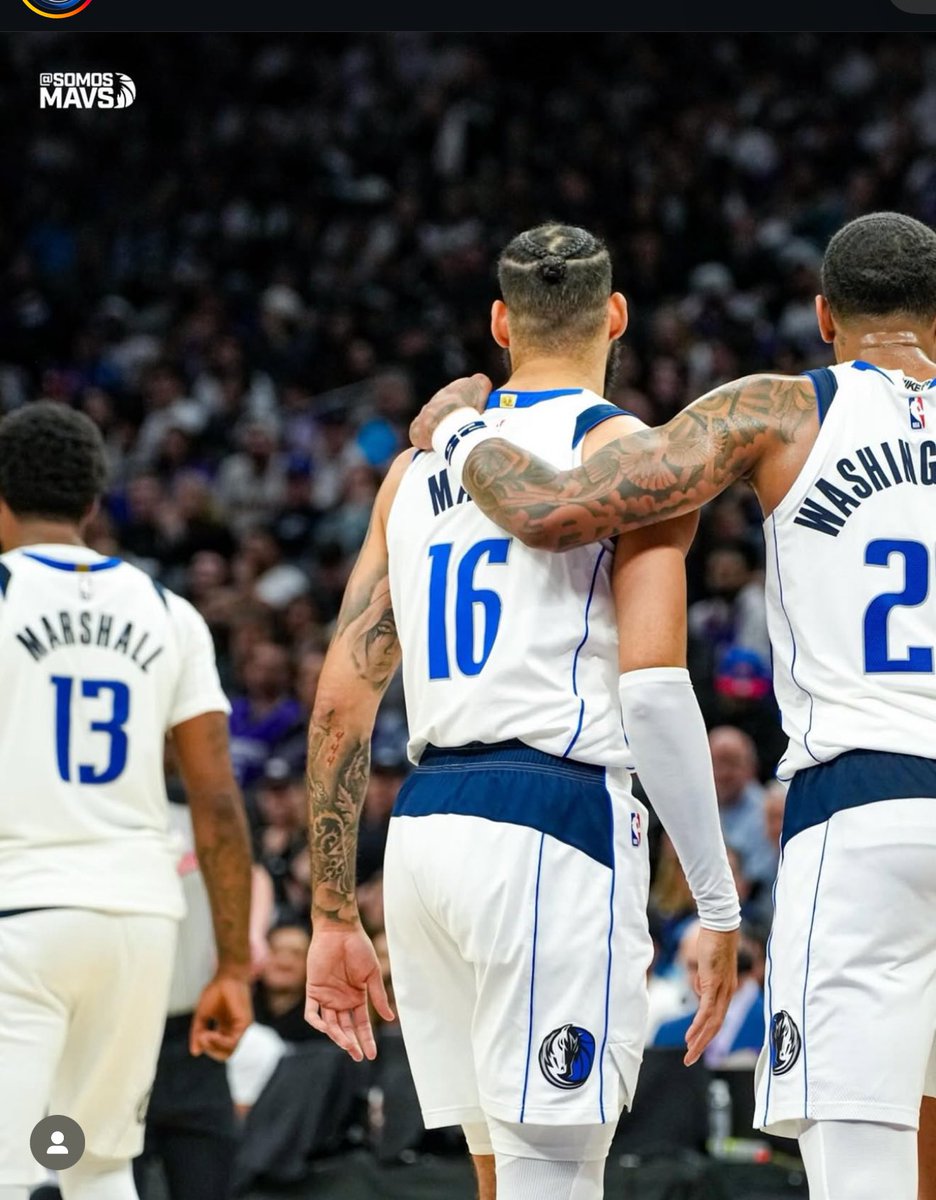 Midmid7711's tweet image. ik we will get the job done tonight, we got dawgs behind us 🐕🦺🐕🦺🔵