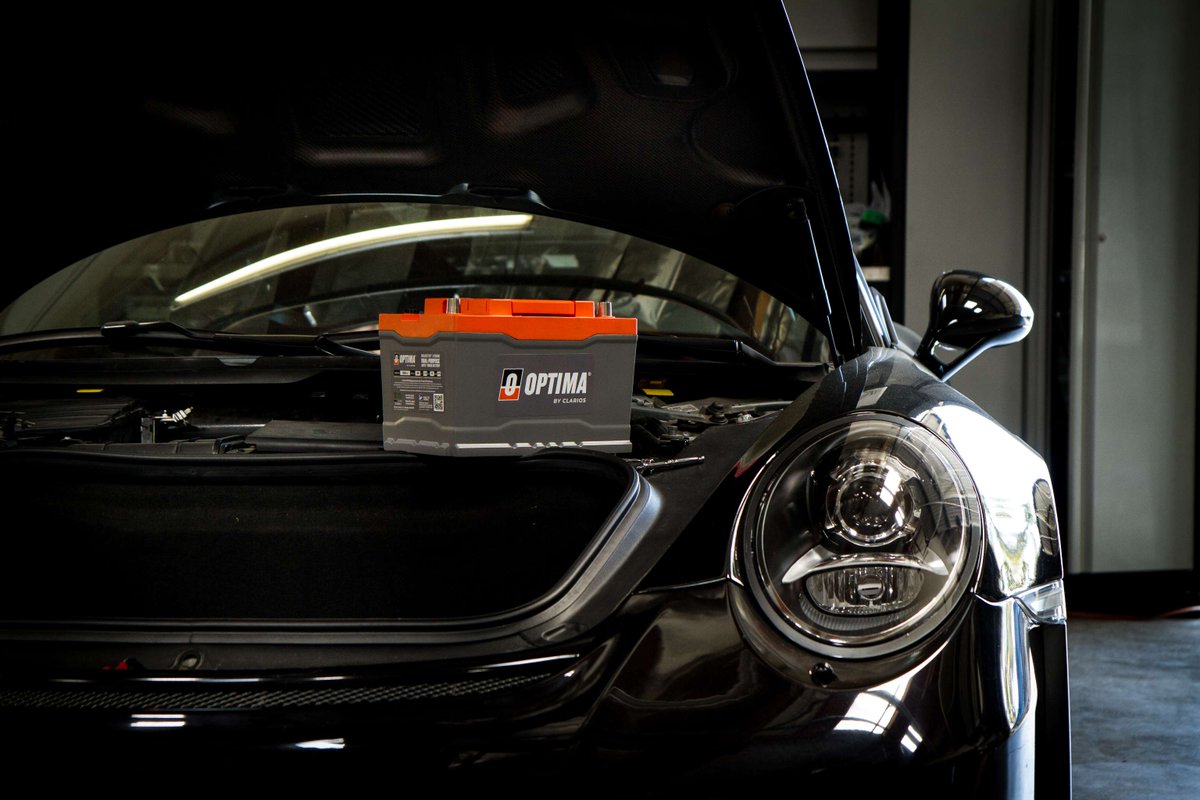 ClariosGlobal's tweet image. .@OPTIMABatteries is the Official Battery of #AirWater! On Apr 26 in Orange County we’ll unveil the ORANGETOP QH6 lithium pack and the BBi Porsches that Jeff Zwart and Loni Unser will race up Pikes Peak. Details 👉 ow.ly/X2cT50VEcSC #Porsche #OPTIMABatteries #Clarios