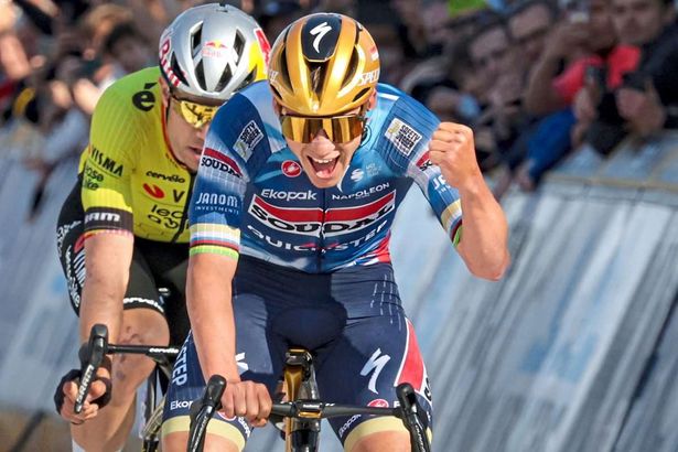 ammattipyoraily's tweet photo. 📊🏆 Remco Evenepoel 9th active pro to hit milestone of 60x🏆, M

24y 9m — Tadej Pogacar
25y 2m — Remco Evenepoel
27y 11m — Arnaud Demare
28y 10m — Caleb Ewan
28y 11m — Dylan Groenewgen
29y 4m — Elia Viviani
29y 7m — Alexander Kristoff
31y 11m — Primoz Roglic
32y 3m — Sam Bennett https://t.co/nytNRpEa8g